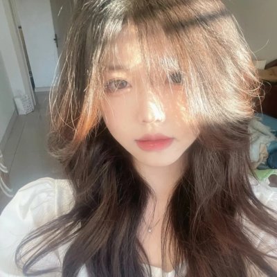 八岁萝莉喊爸爸，喜提校花当老婆